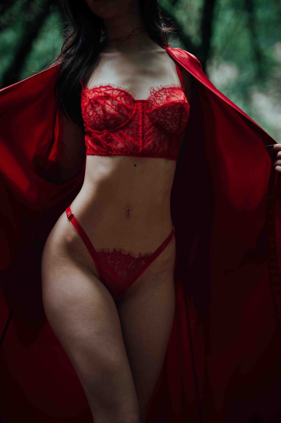 Bata Roja Satinada